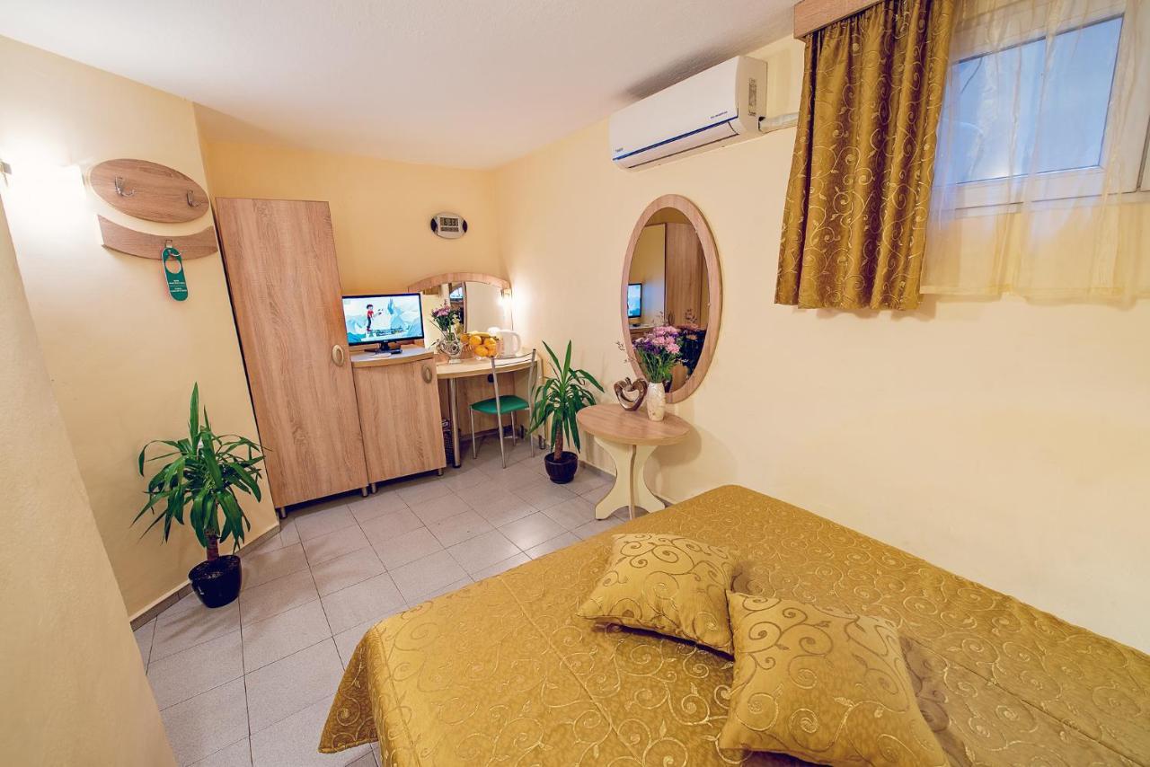 Hotel Color Varna Dış mekan fotoğraf