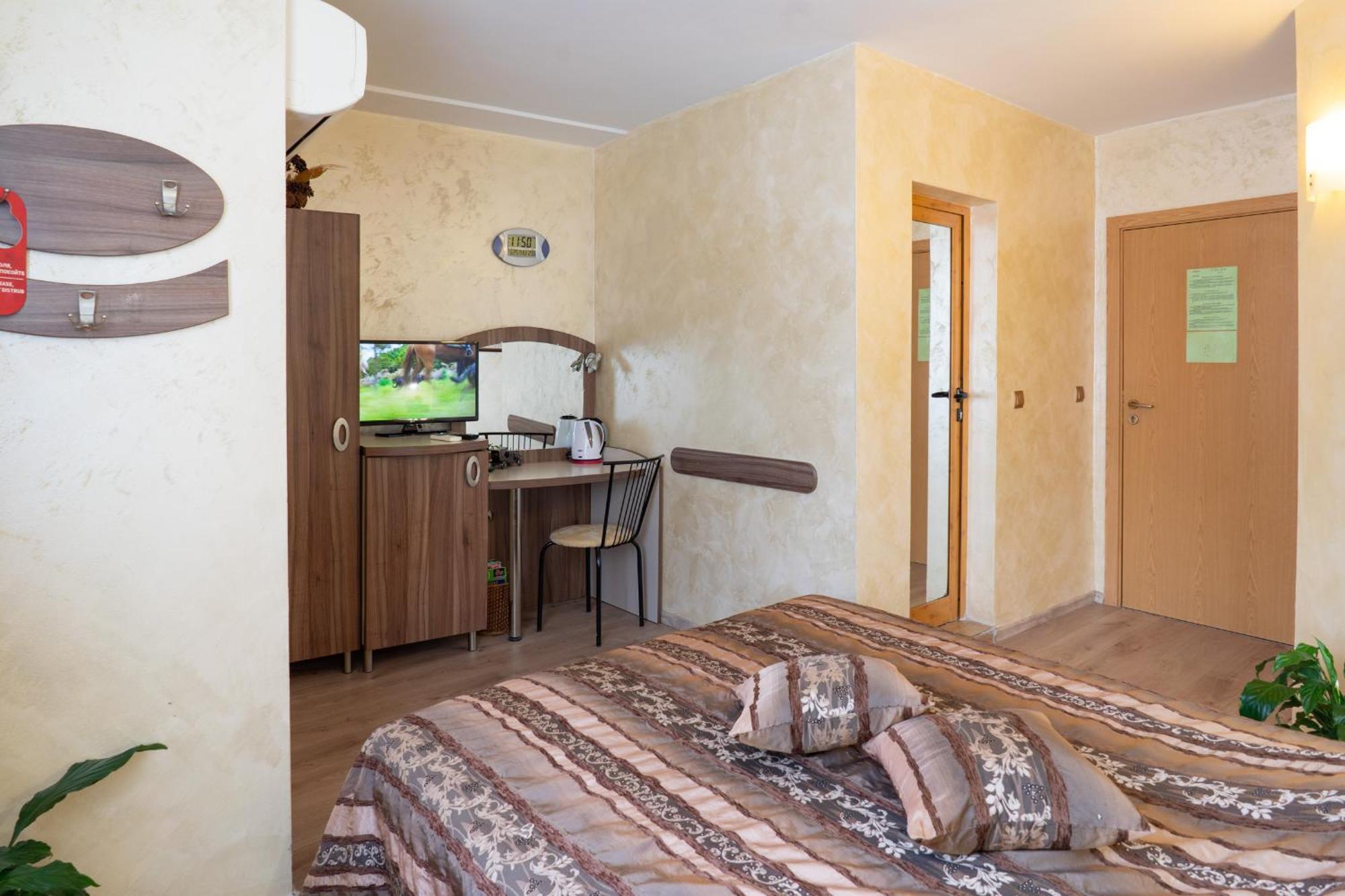 Hotel Color Varna Dış mekan fotoğraf